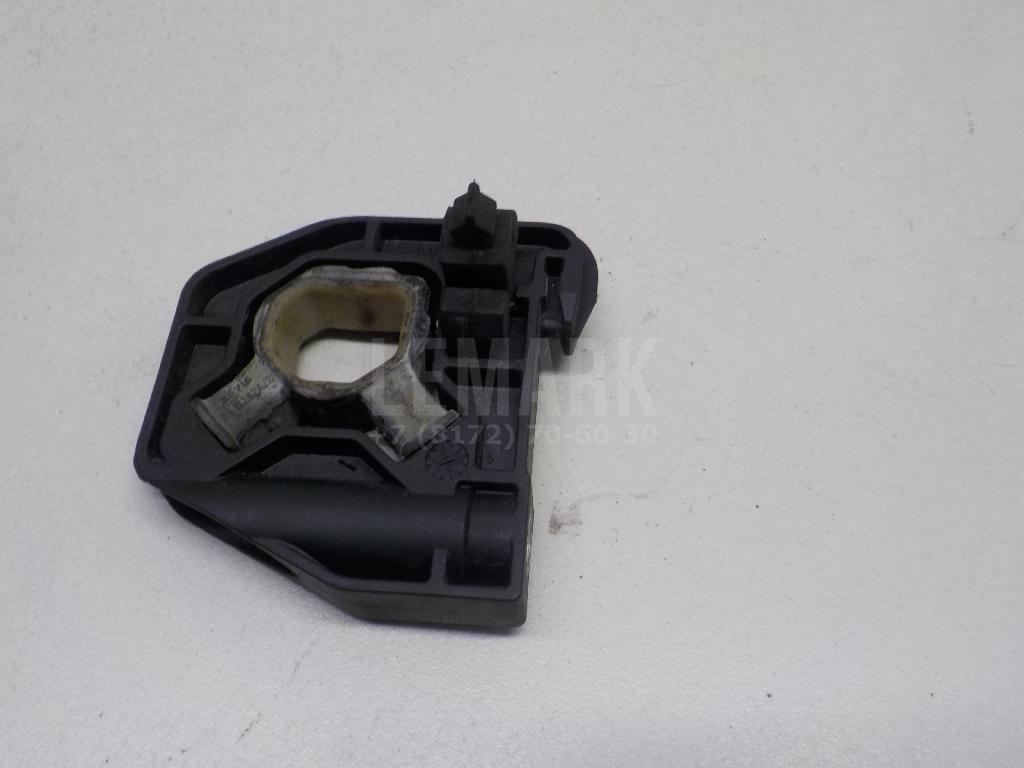 Кронштейн радиатора для  Citroen C4 2004-2011