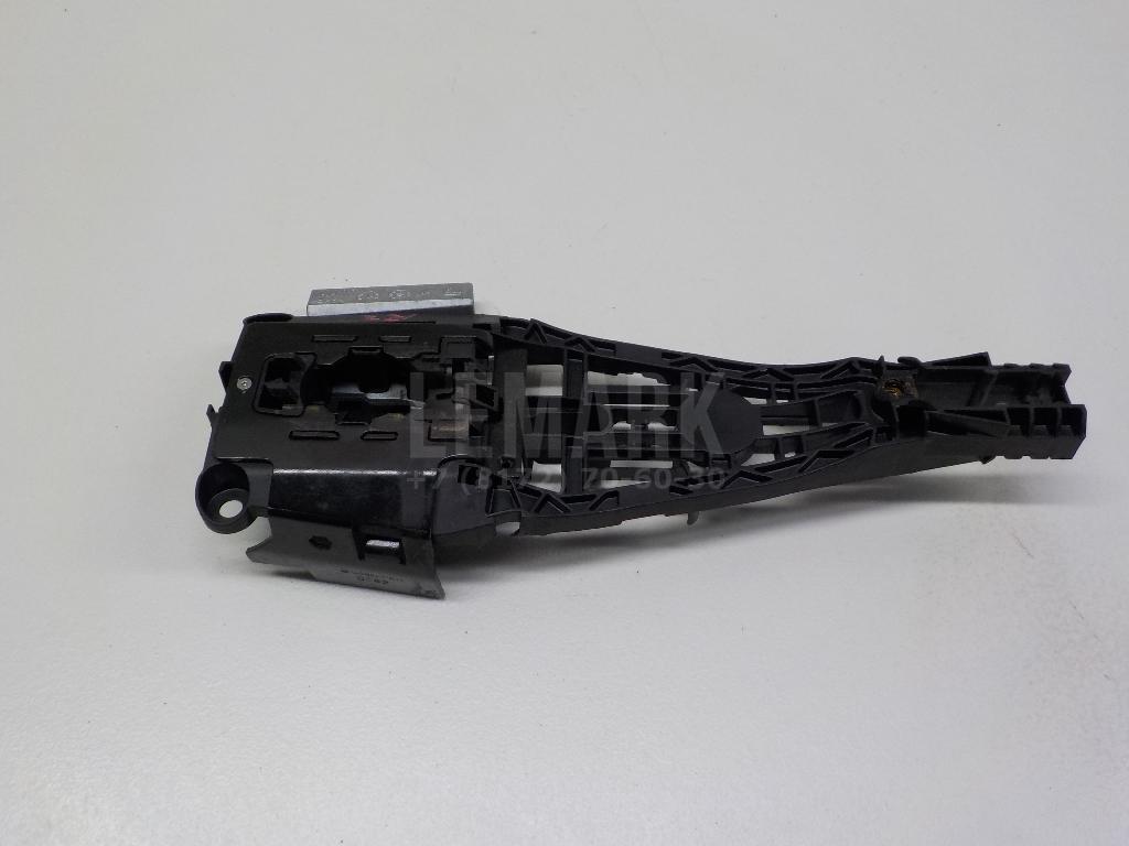Кронштейн ручки 138174 GM
