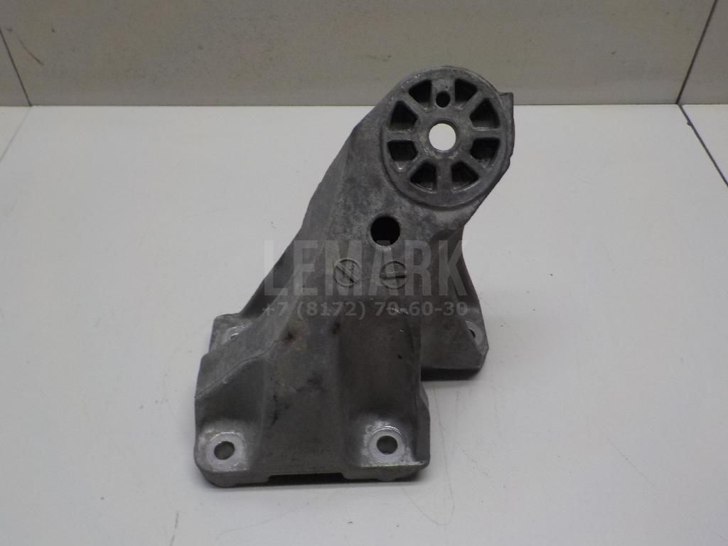 Кронштейн двигателя правый 7L6199308B VAG