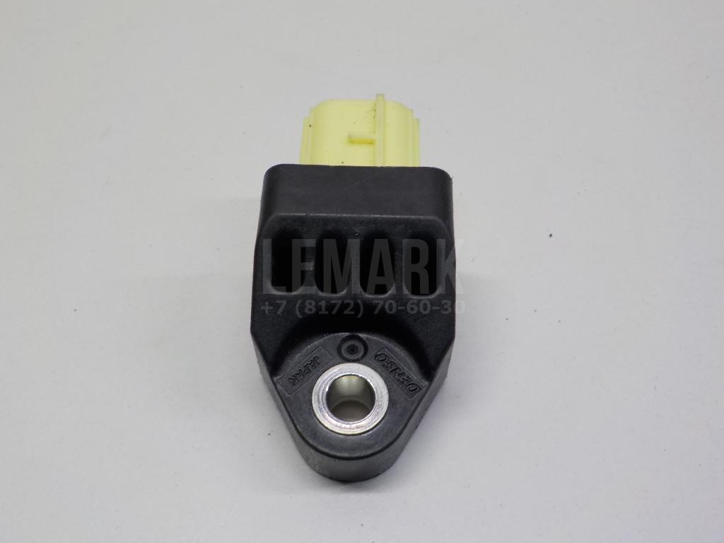 Датчик AIR BAG 8983112030 Toyota