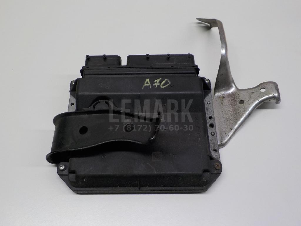 Блок управления двигателем 8966142J50 Toyota