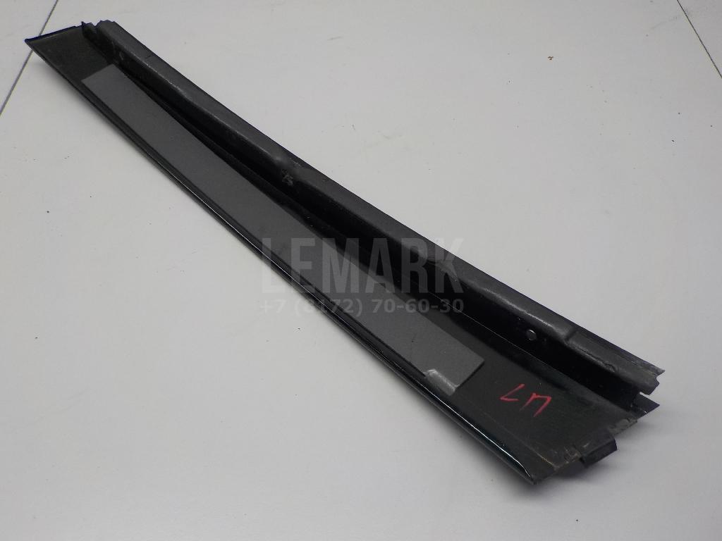 Накладка двери передней левой для  BMW 1-serie E82/E88 2007-2013