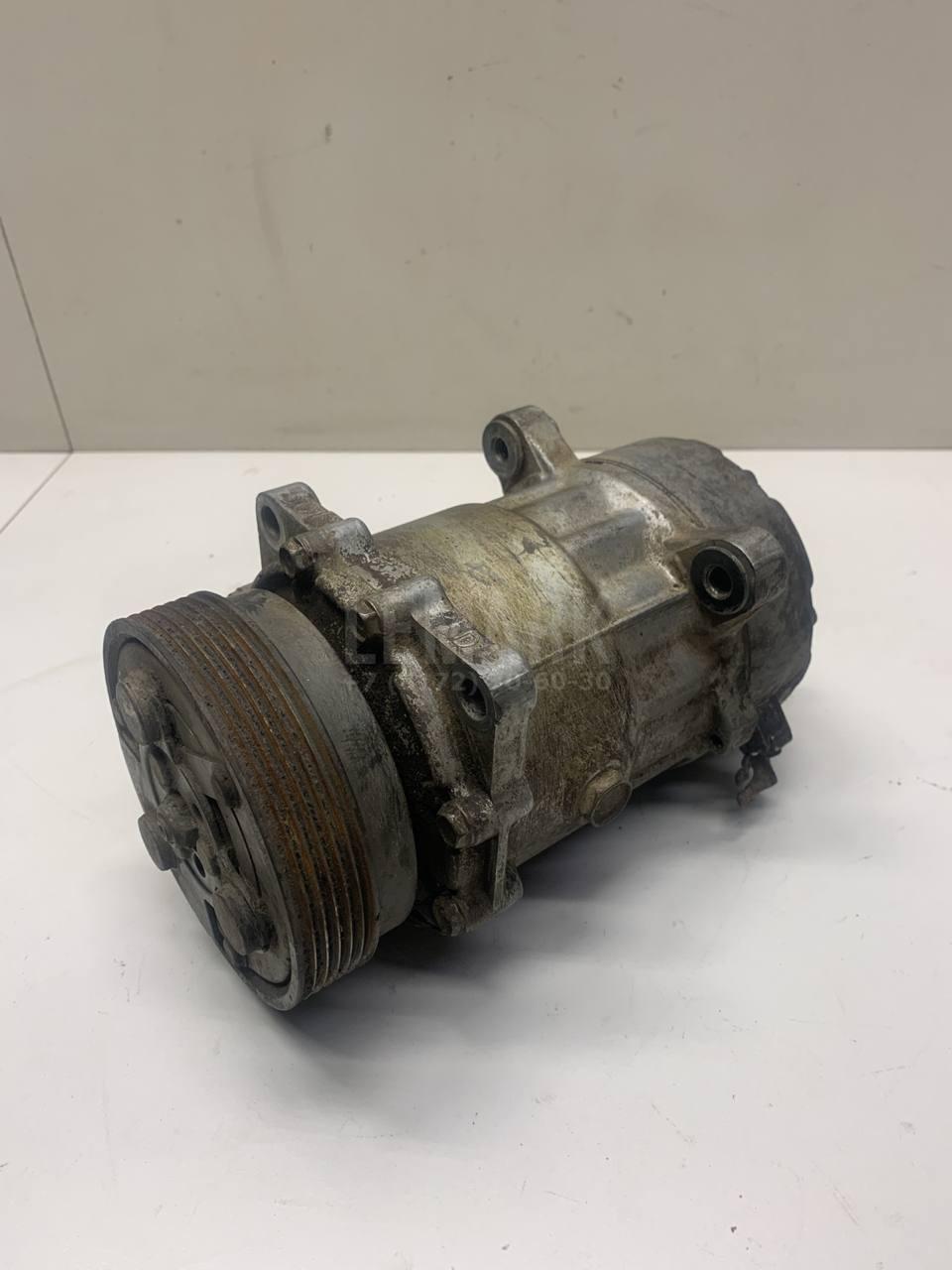 Компрессор кондиционера 1J0820803L VAG