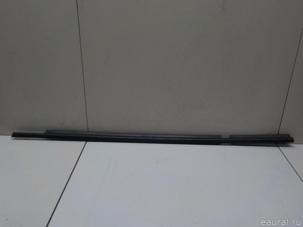 Накладка стекла заднего левого