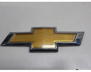 Эмблема на крышку багажника для Chevrolet Orlando 2011-2015 с разбора состояние хорошее