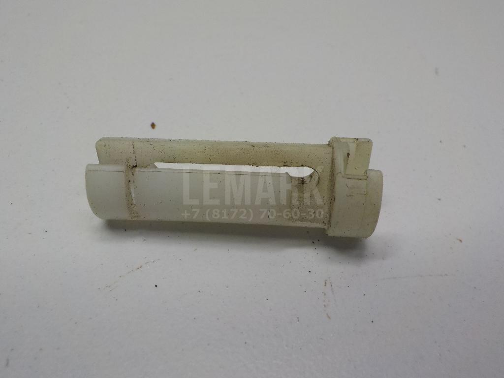 Фиксатор 3B0862247B VAG