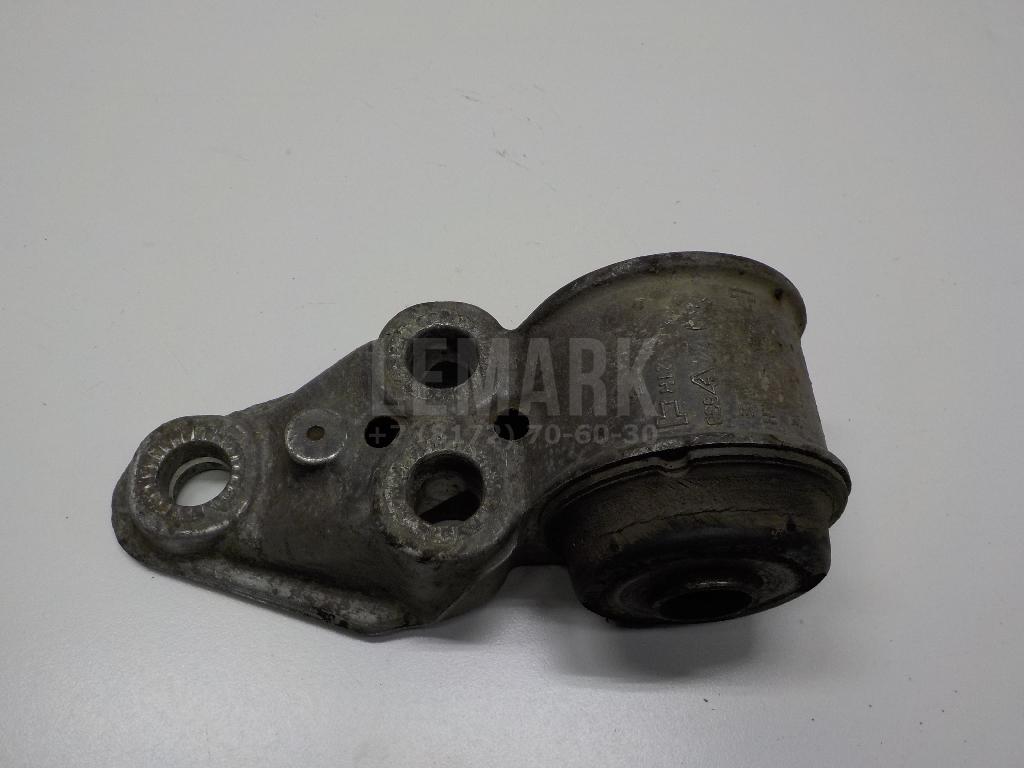 Сайлентблок задней балки правый 4B0501522E VAG