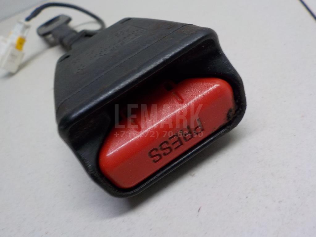 Ответная часть ремня безопасности для  Fiat Linea 2007-2018
