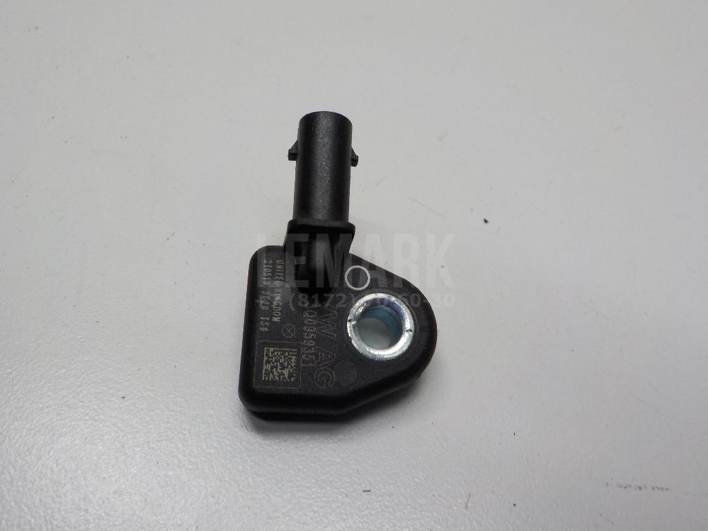Датчик AIR BAG 3Q0959351 VAG