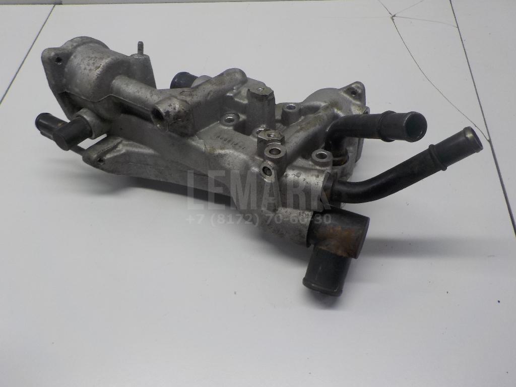 Корпус термостата 256102F300 Hyundai-Kia