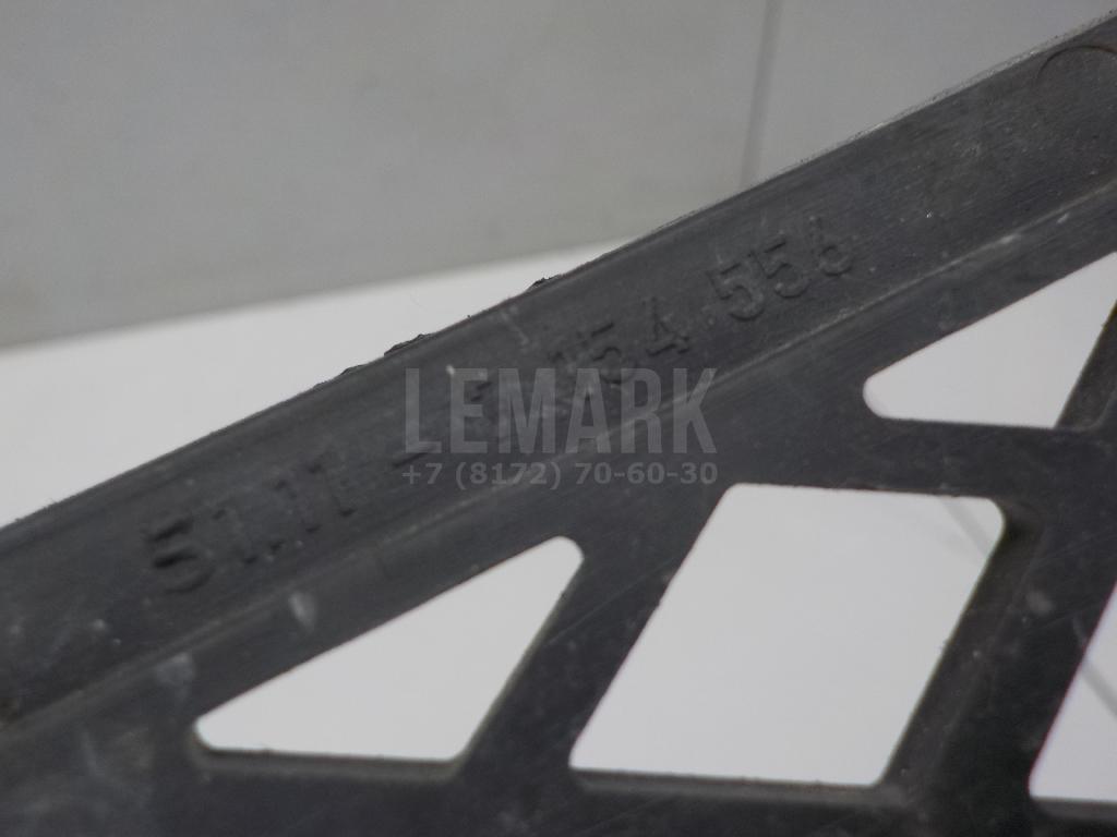 Решетка в бампер центральная для  Ford C-MAX 2003-2010