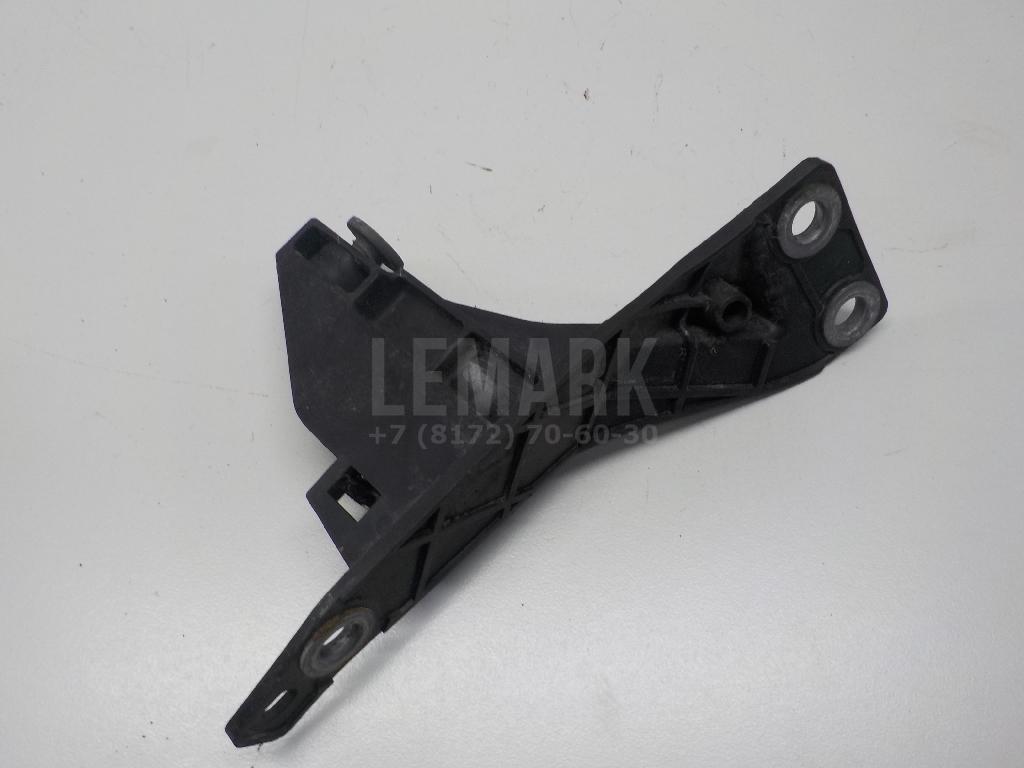 Кронштейн переднего бампера правый для  BMW X6 F16/F86 2014-2020