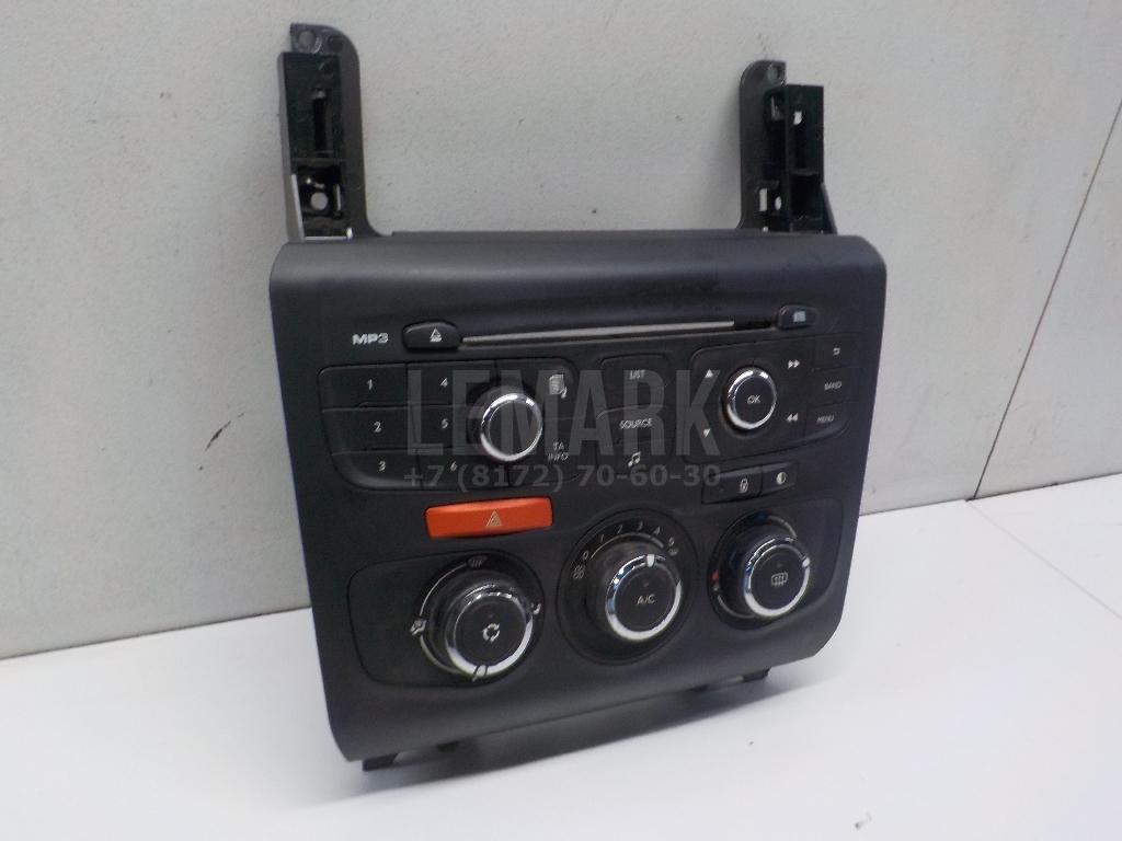 Блок управления отопителем для  Ford Focus II 2005-2008