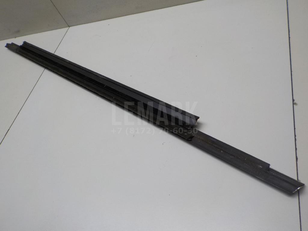 Накладка стекла заднего левого для  Audi 80/90 [B4] 1991-1995
