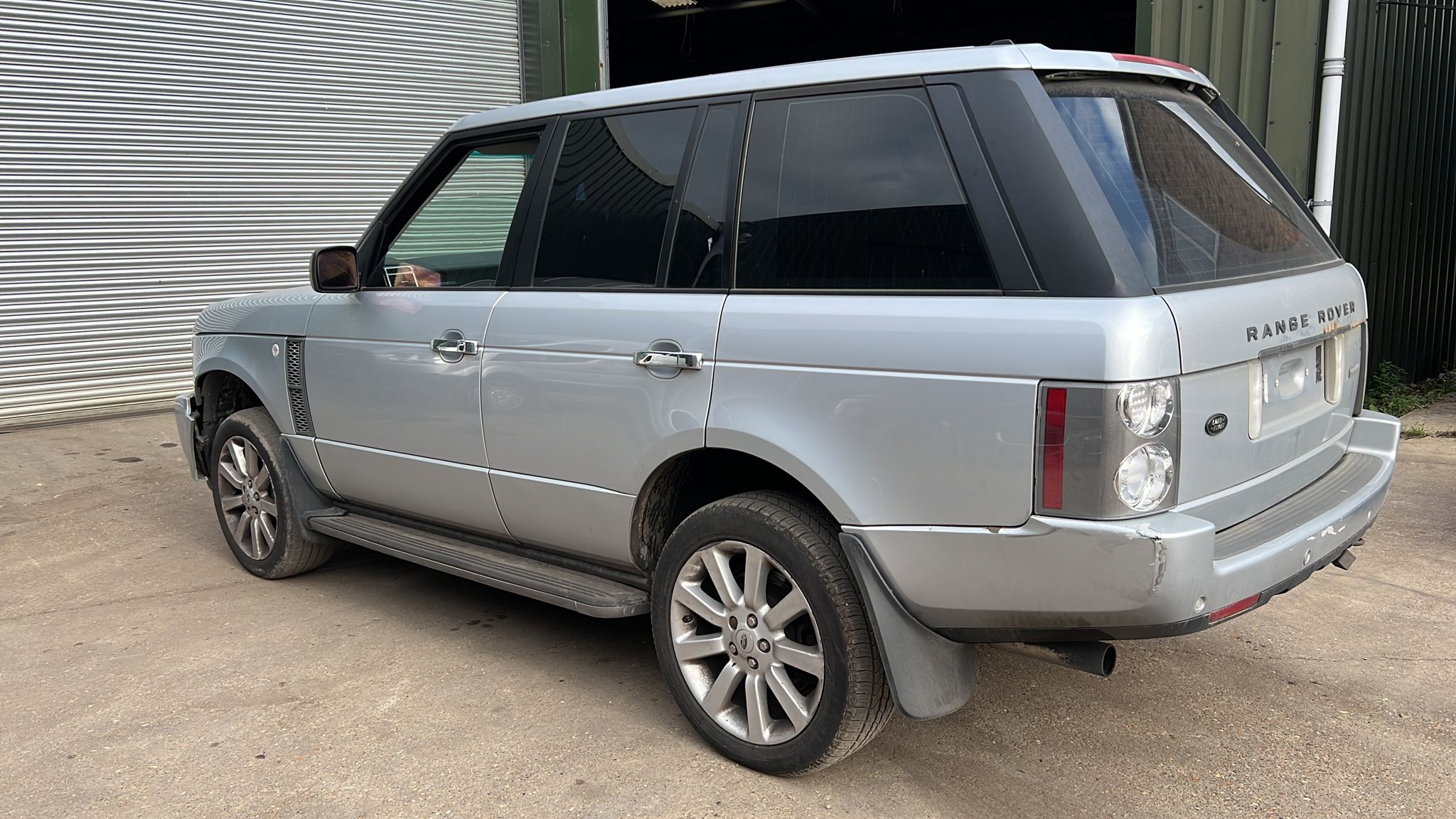Land Rover Range Rover Iii Land Rover Range Rover III (LM) 2002-2012 в разборке | ЕвроАвто