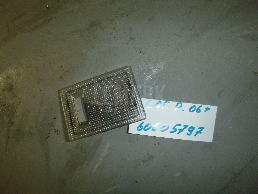 Плафон салонный 13126729 GM