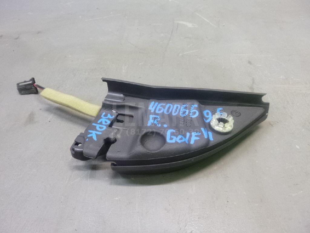 Крышка зеркала внутренняя правая 5K0837974K82V VAG