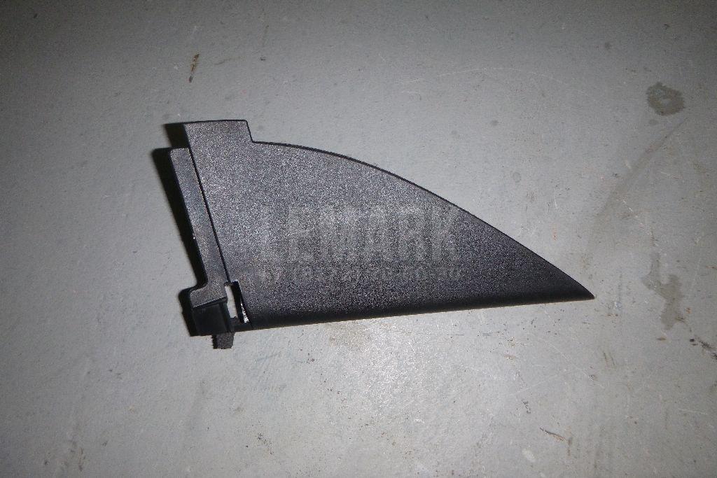 Крышка зеркала внутренняя правая 80292JG000 Nissan