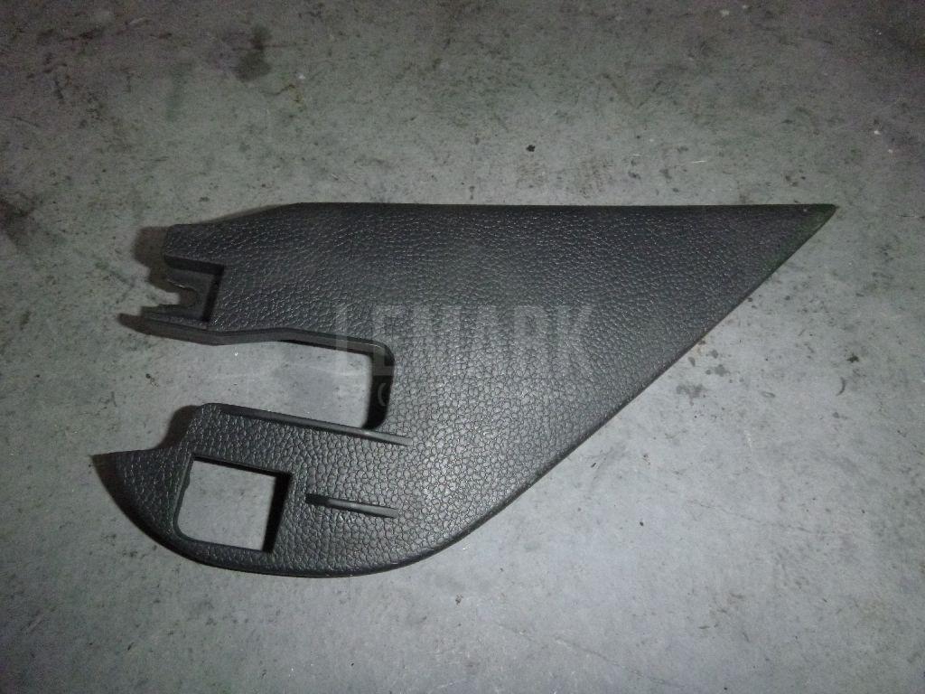 Крышка зеркала внутренняя левая 5J0837993 VAG