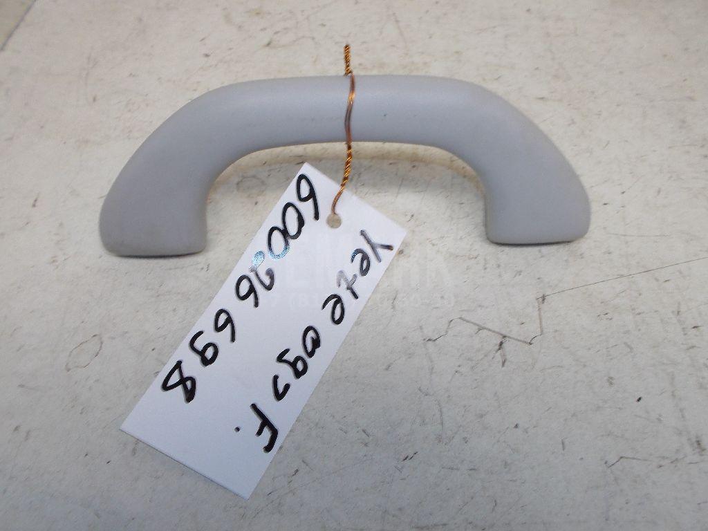 Ручка внутренняя потолочная 5L6857607B VAG