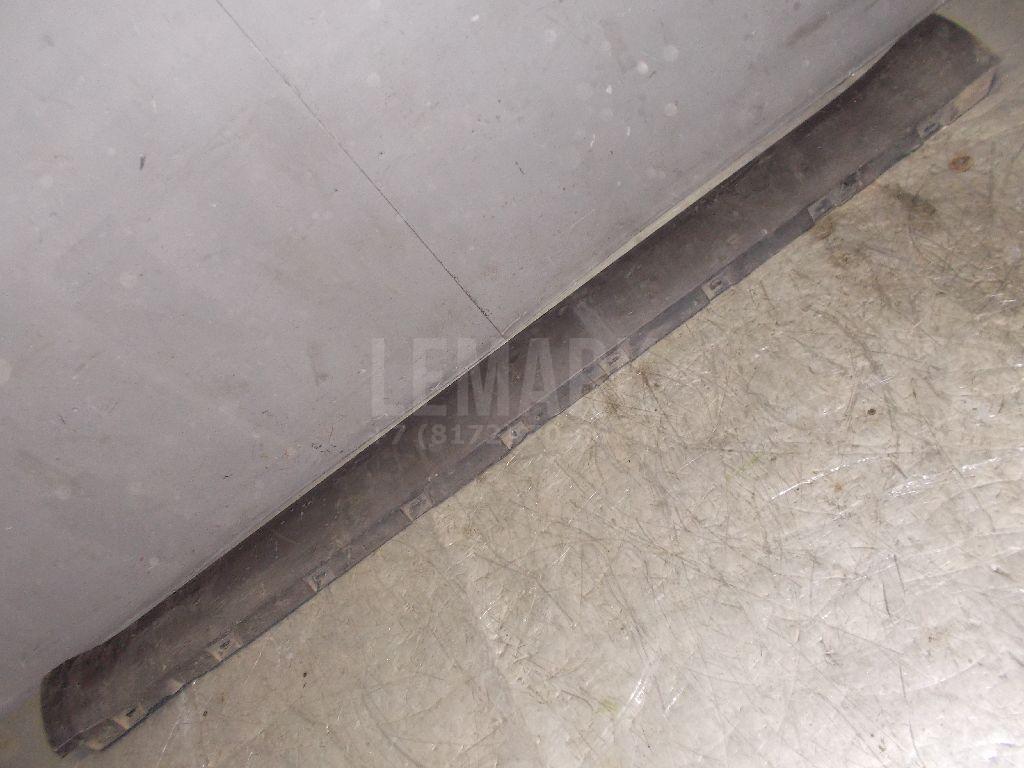 Накладка на порог (наружная) 5L0853855A9B9 VAG