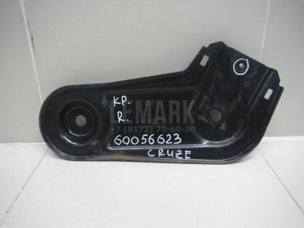 Кронштейн (п.п.к.) 13266388 GM