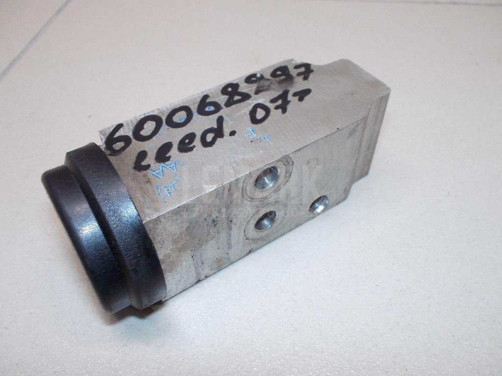 Клапан кондиционера 976261H000 Hyundai-Kia