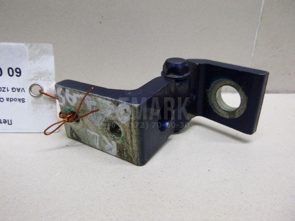 Петля двери задней левой верхняя 1Z0833401B VAG