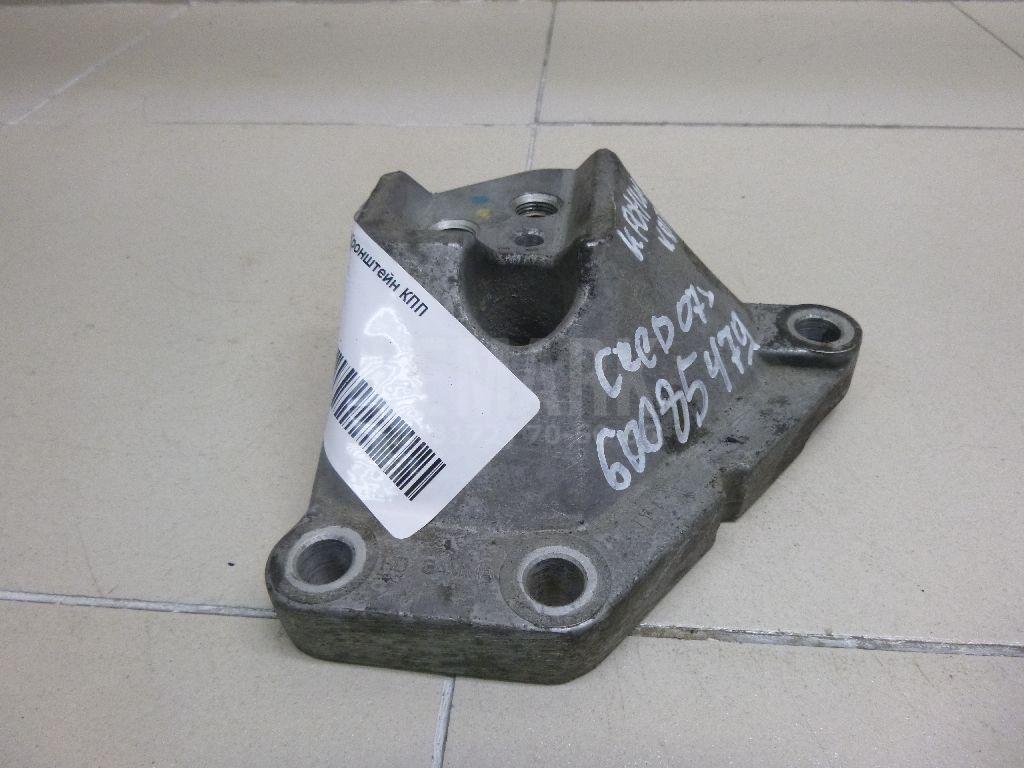 Кронштейн КПП 4521023010 Hyundai-Kia