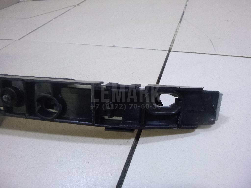 Кронштейн заднего бампера левый для  BMW 5-serie F10/F11 2009-2016