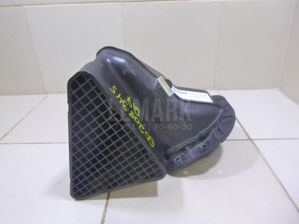 Воздухозаборник (внутри) 7L0819049 VAG