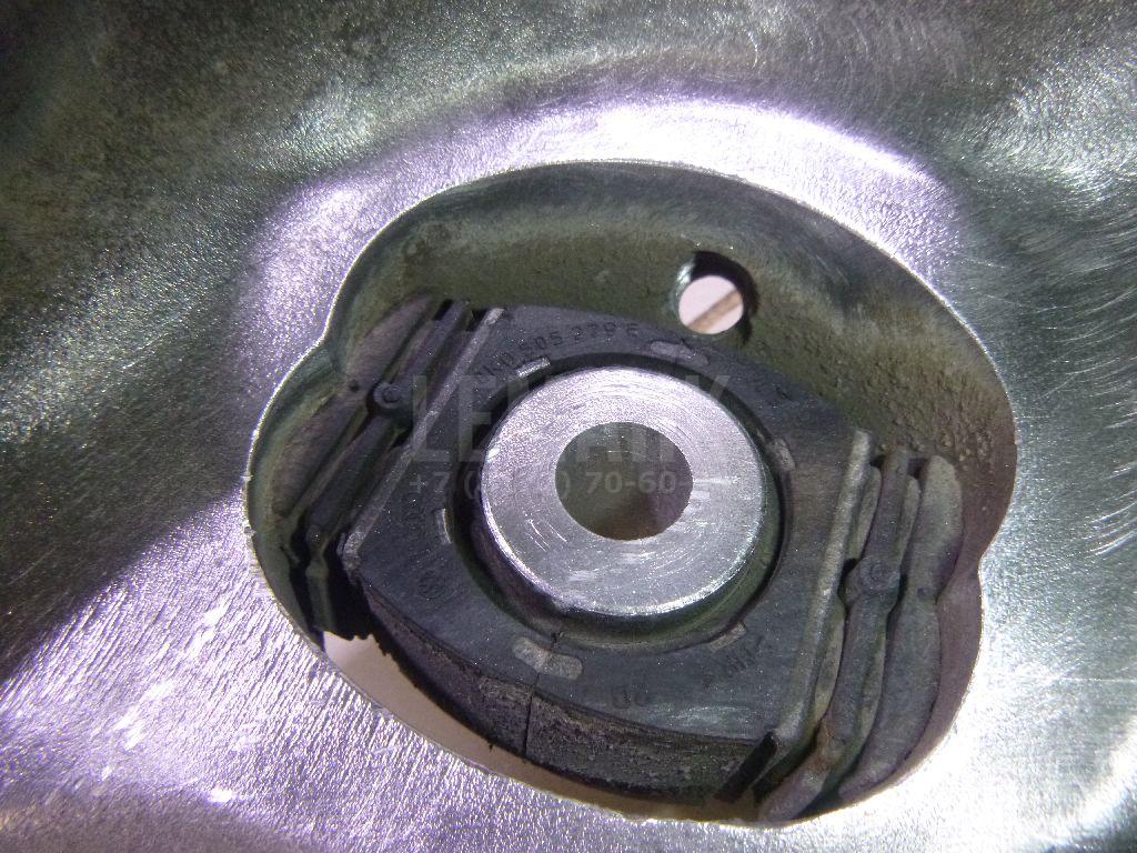 Кулак поворотный задний левый для  BMW 2-serie F22/F23/F87 2013-2020