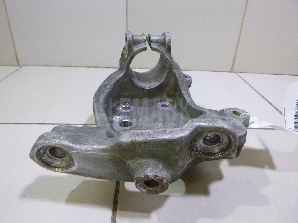 Кулак поворотный передний правый для  Astra HD 8 2005-2011