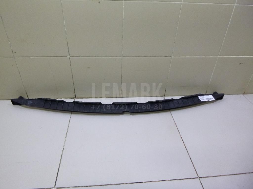 Направляющая заднего бампера 7L6807863B VAG