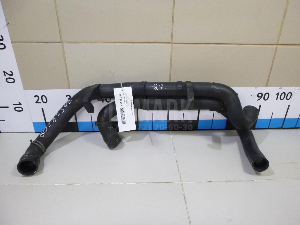 Патрубок радиатора 7L0122101H VAG