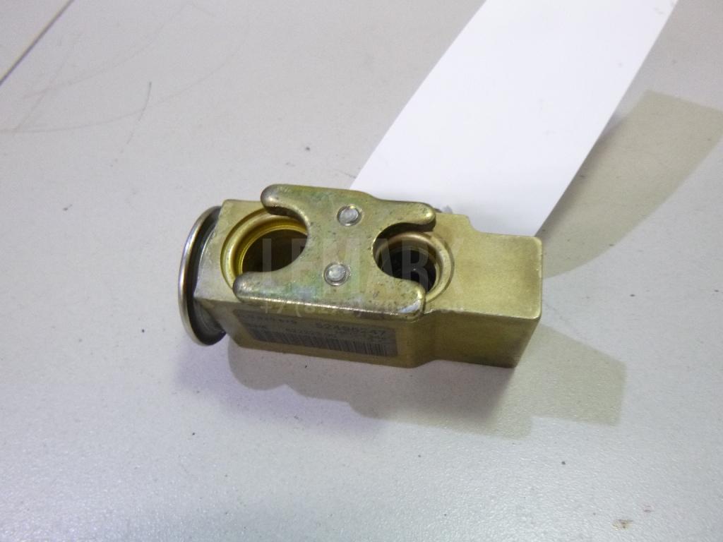 Клапан кондиционера 7L0820679 VAG