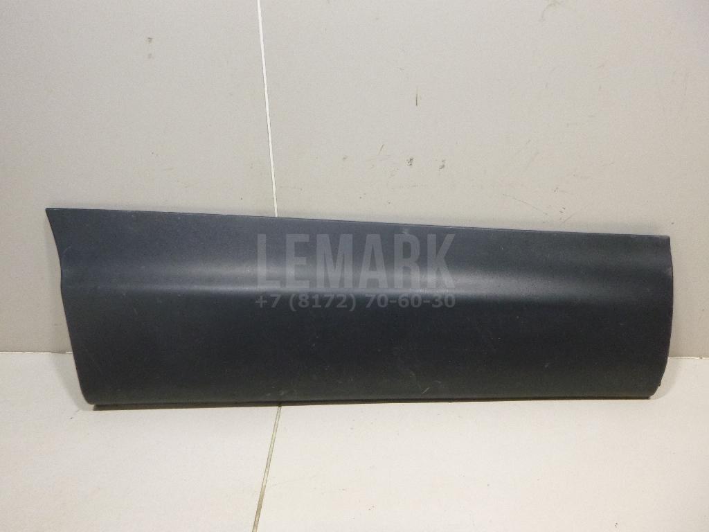 Накладка двери задней правой 828704EA0A Nissan