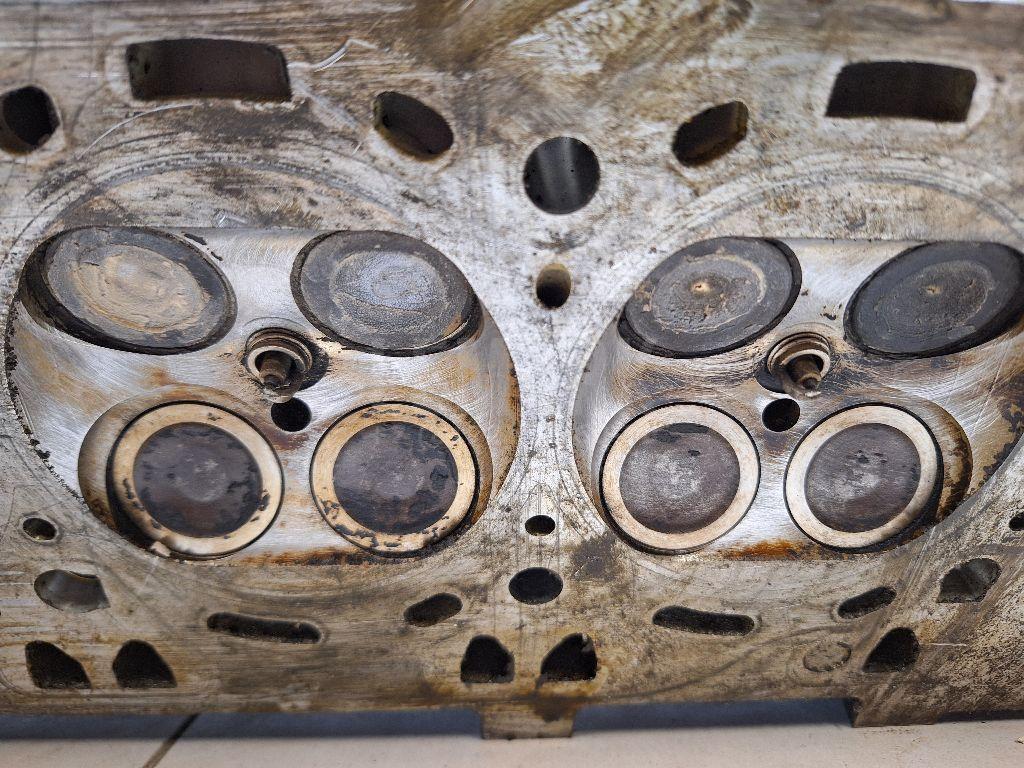 Крышка головки блока (клапанная) для  BMW 4-serie G22/G23 2020
