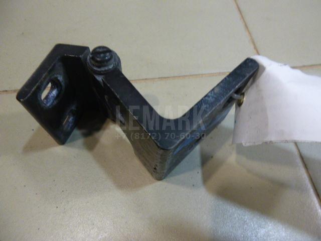 Петля двери задней правой нижняя для  Ford Cougar 1998-2001