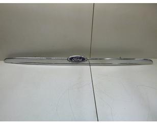 Накладка крышки багажника для Ford Focus I 1998-2005 б/у состояние удовлетворительное