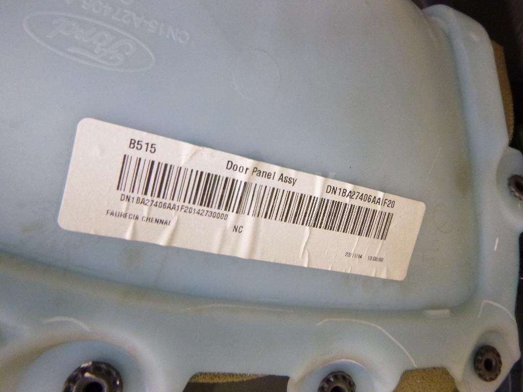 Обшивка двери задней правой для  Ford Escape EUR 2007-2009