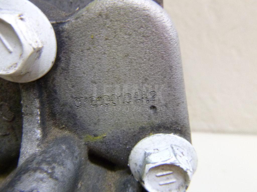 Насос водяной (помпа) для  Ford Fiesta 2008-2019