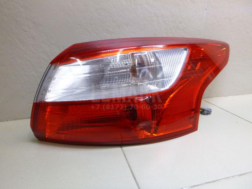 Фонарь задний наружный правый 1863057 Ford