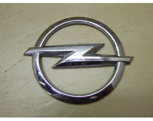 Эмблема на крышку багажника для Opel Astra J 2010-2017 БУ состояние отличное