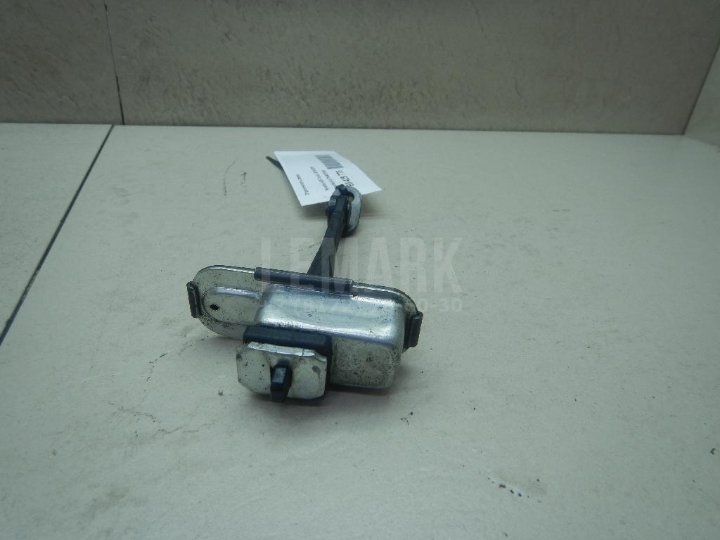 Ограничитель двери 794902Y000 Hyundai-Kia