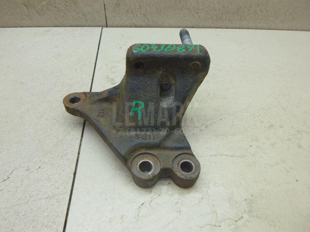 Кронштейн двигателя правый 216702B000 Hyundai-Kia