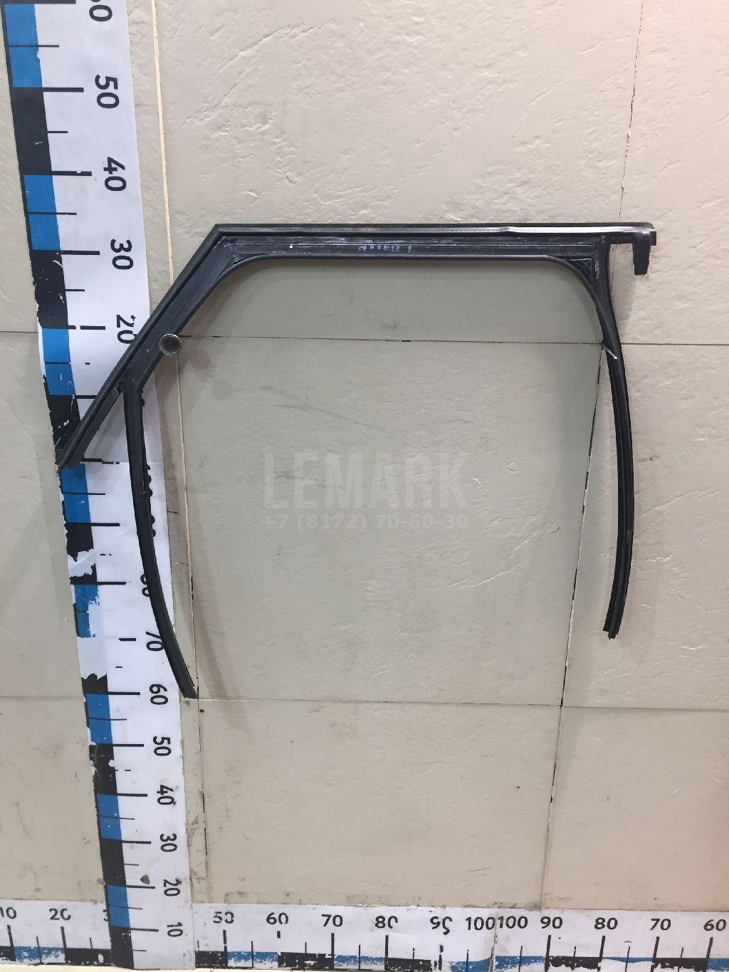Направляющая стекла двери для  BMW 3-serie F30/F31/F80 2011-2020