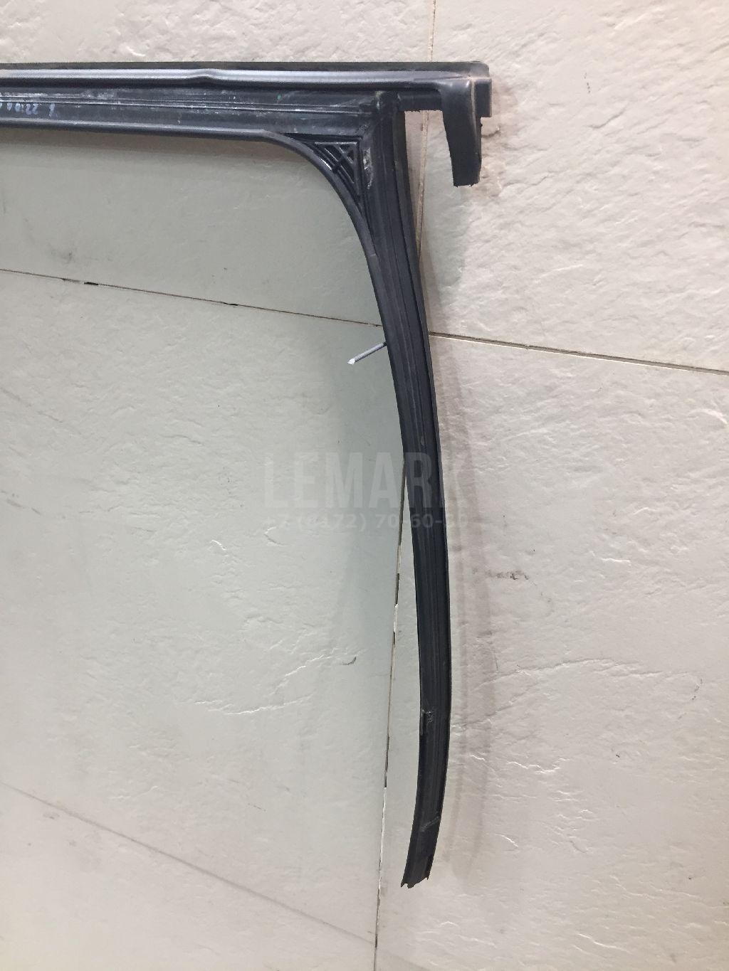 Направляющая стекла двери для  BMW 3-serie F30/F31/F80 2011-2020