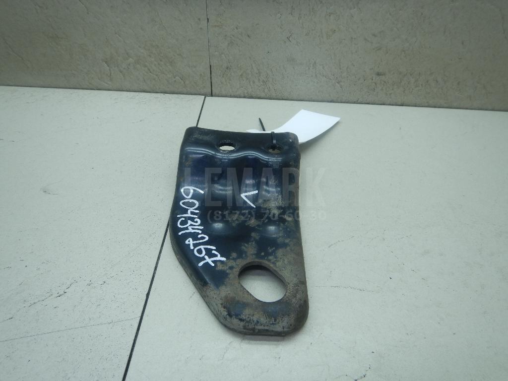 Кронштейн передней панели 841792G000 Hyundai-Kia