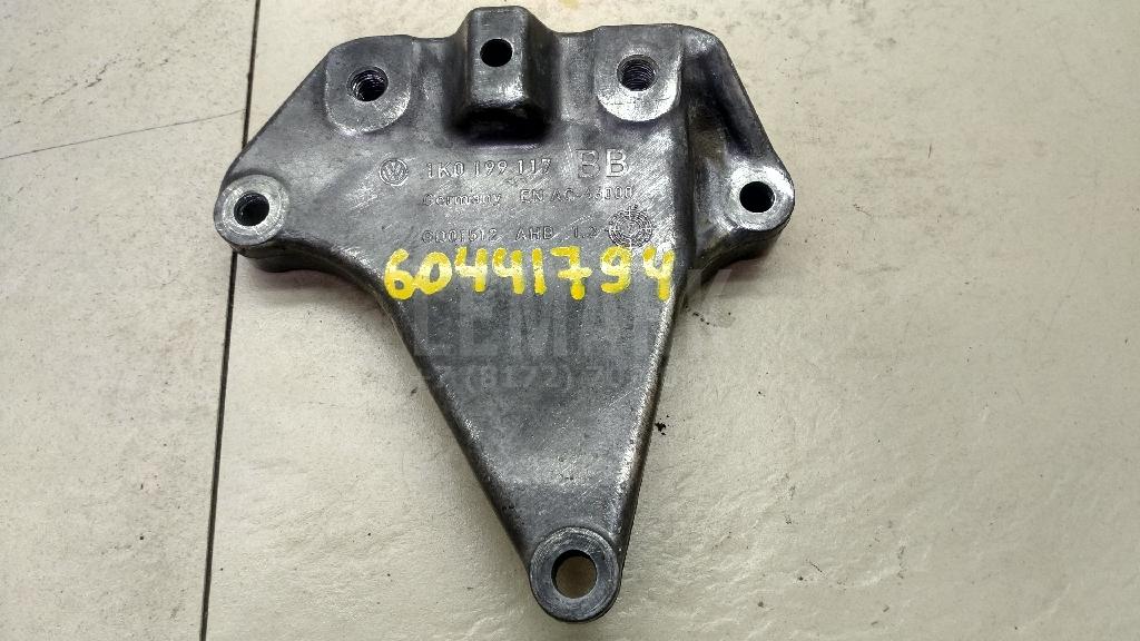 Кронштейн КПП левый 1K0199117BB VAG